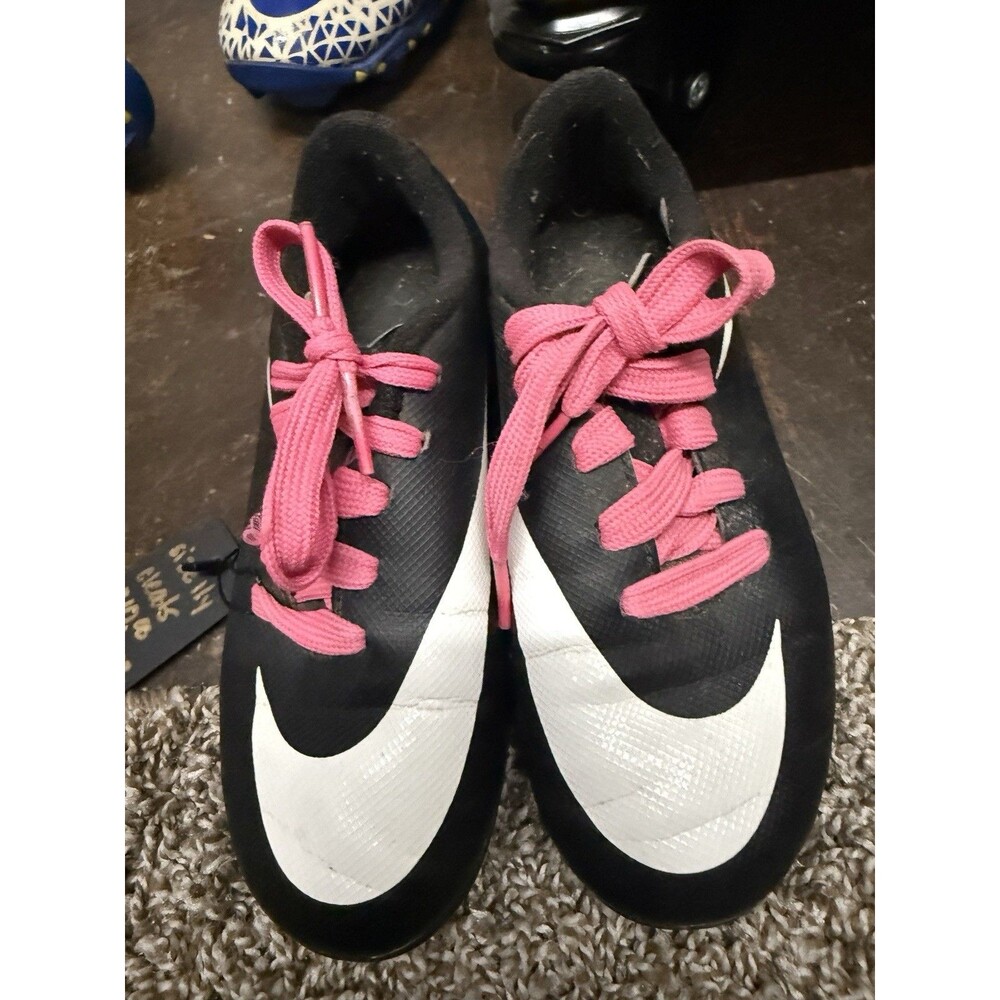 Nike Youth Soccer Shoes Unisex (749906-016) Black/Pink /White - Girls Size 11c